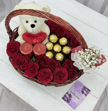 The Royal Rose & Candlelight Basket