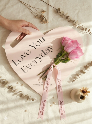 Blushing Heart "Love You" Carrier