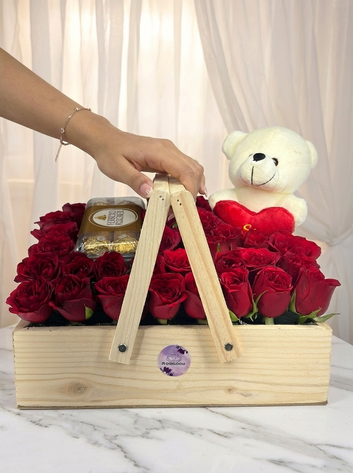 The Luxe Rose & Chocolate Wooden Hamper