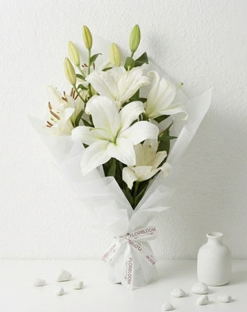 Divine White Lily Bouquet