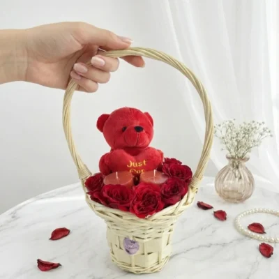 the-scent-of-love-gift-basket